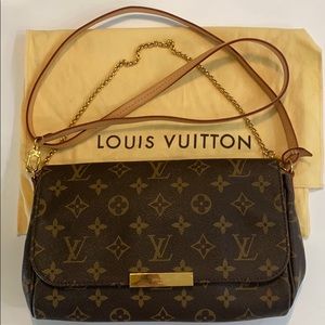 LOUIS VUITTON “FAVORITE” shoulder bag w/2 straps.